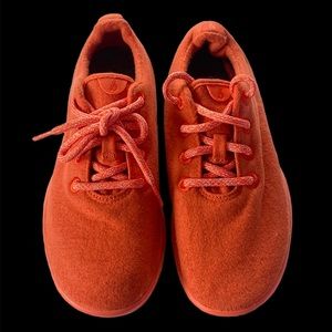 🔴SOLD🔴 Allbirds Brand New Orange Sneakers Size 9